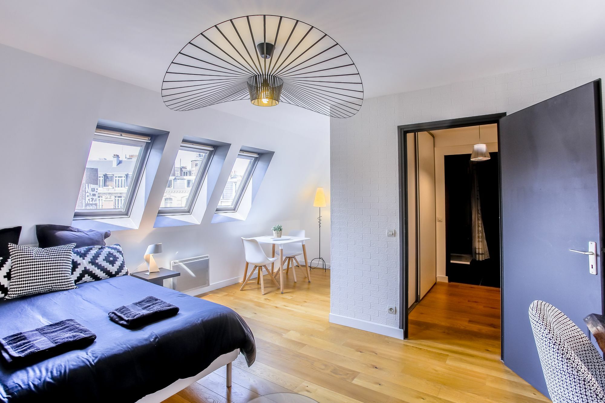 Appartement Design Hyper Centre Lille - Netflix Wifi Fibre - Parking Exterior photo